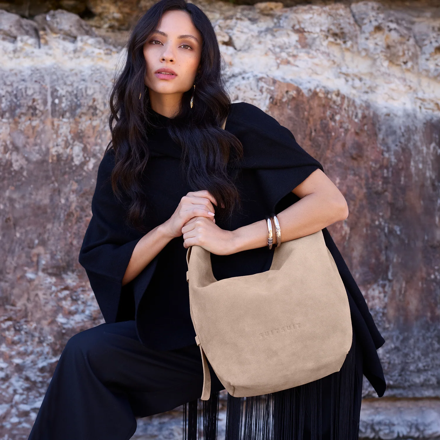 Serenity - Sandy Brown - Slouchy Bag (Suède) - Image 2